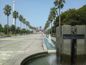 瀬戸大橋記念館への道２